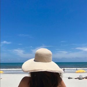 Meet your Posher, Isabella